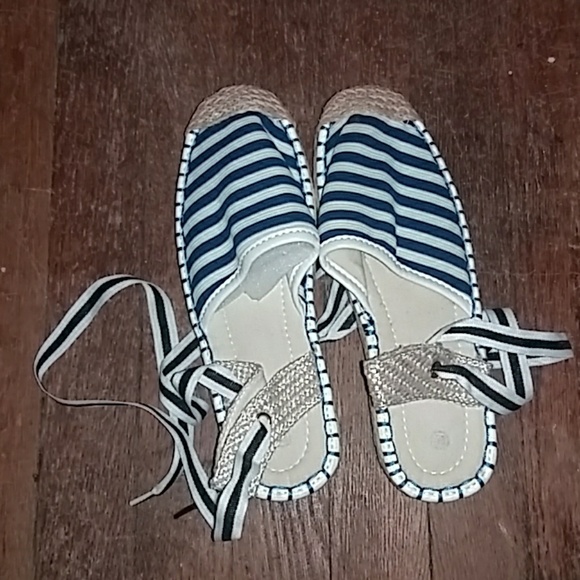 Espadrilles Sandals - Picture 3 of 4